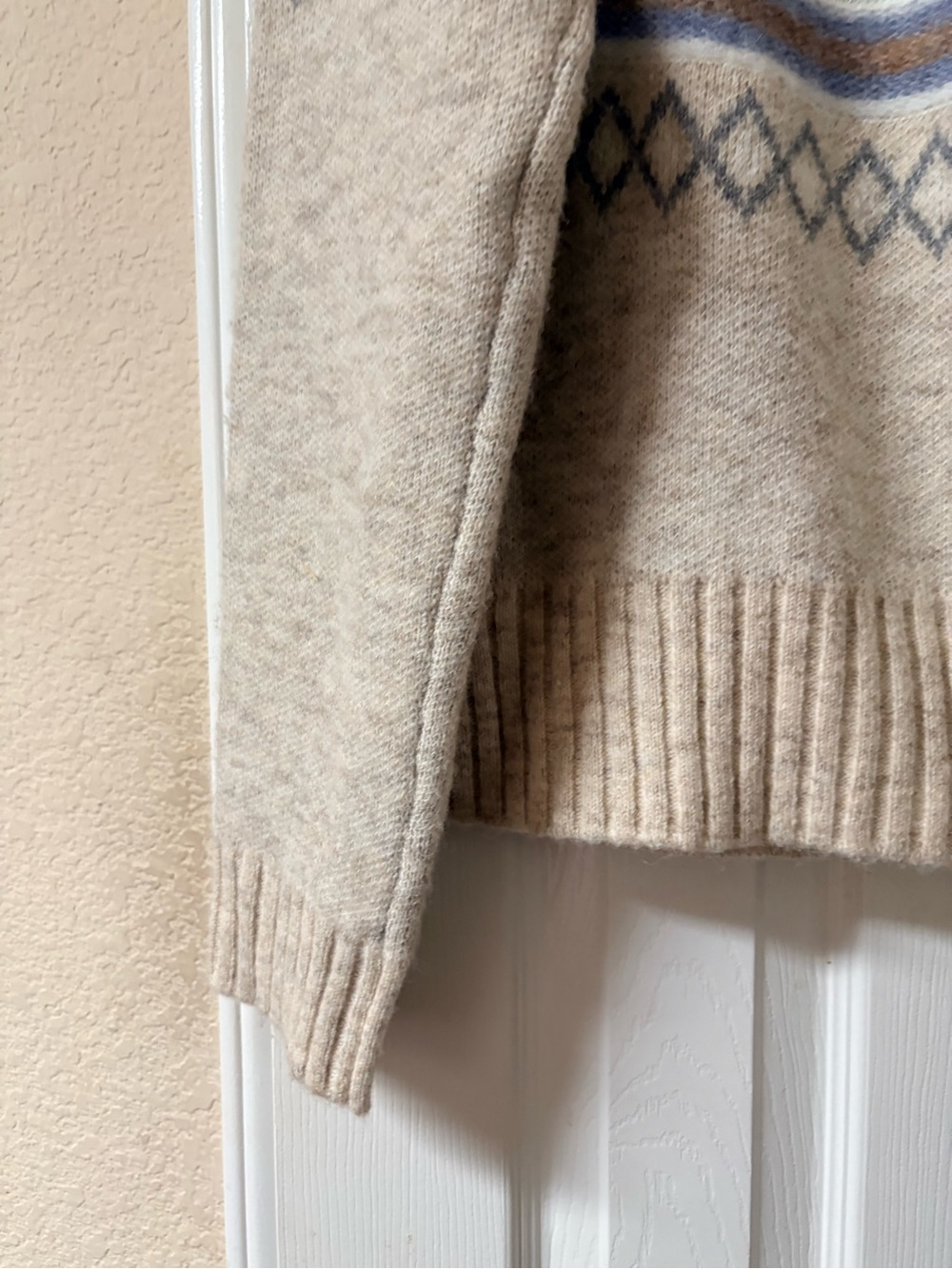 Marled Fair Isle Wool Blend Mock Turtleneck Sweater Cream, blue & tan. Medium - Picture 11 of 14